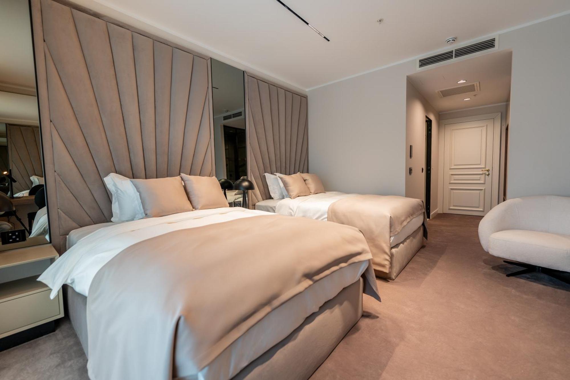 New Belgrade Premium Hotel Dış mekan fotoğraf