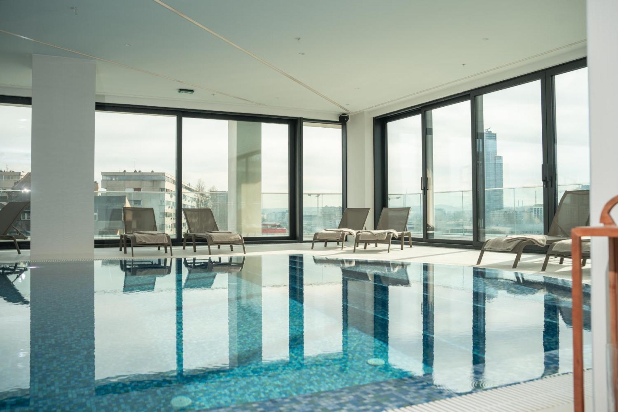 New Belgrade Premium Hotel Dış mekan fotoğraf
