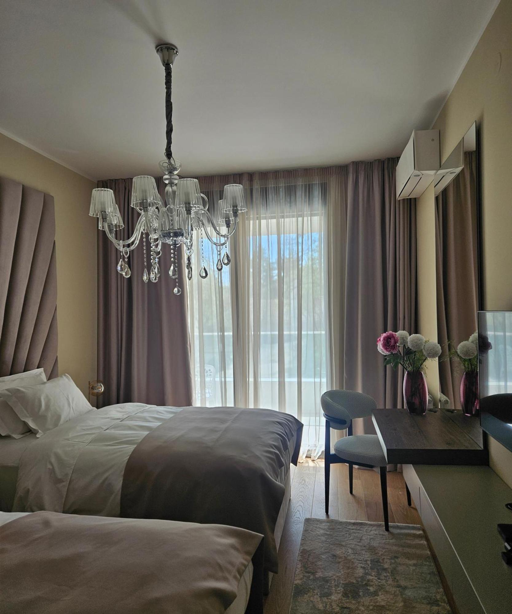 New Belgrade Premium Hotel Oda fotoğraf